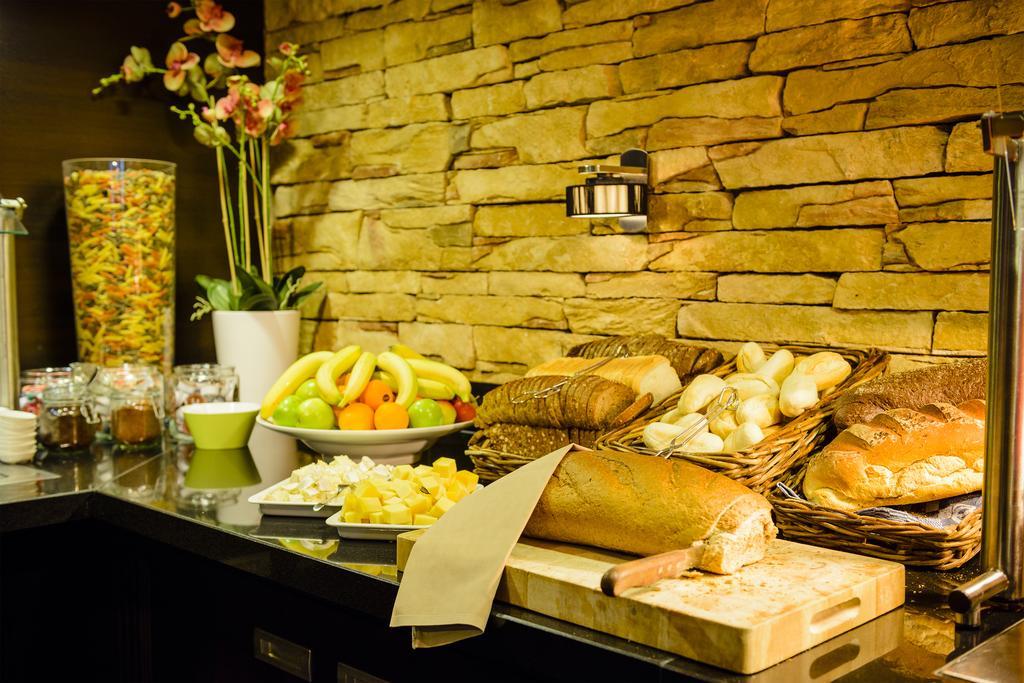 Fletcher Hotel Restaurant Carlton Налдвейк Екстериор снимка